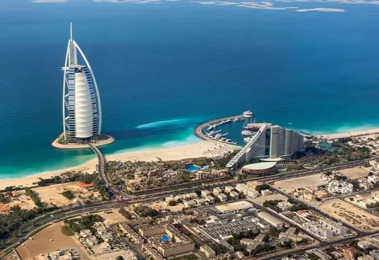 چه کشورهایی به ویزای توریستی نیاز دارند؟