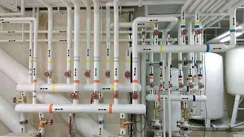 چرا لوله نیوپایپ در موتورخانه استفاده شود؟