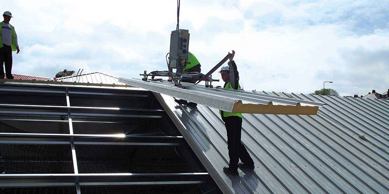 Learning how to make a metal gable roof