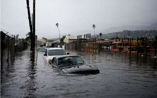 طوفان در کالیفرنیا؛ ادامه ناپایداری جوی و هشدار سیل در لس‌آنجلس