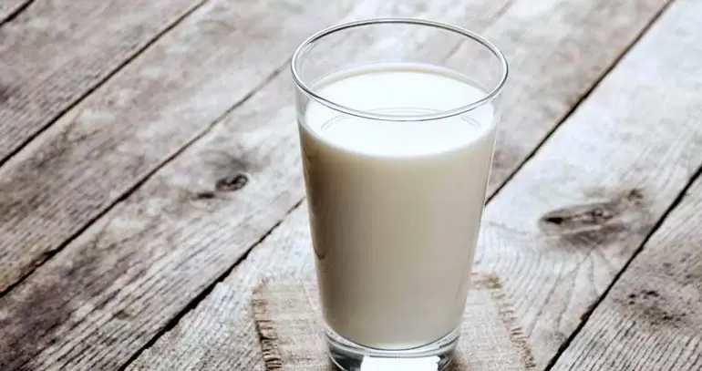 How much protein is in a glass of milk?