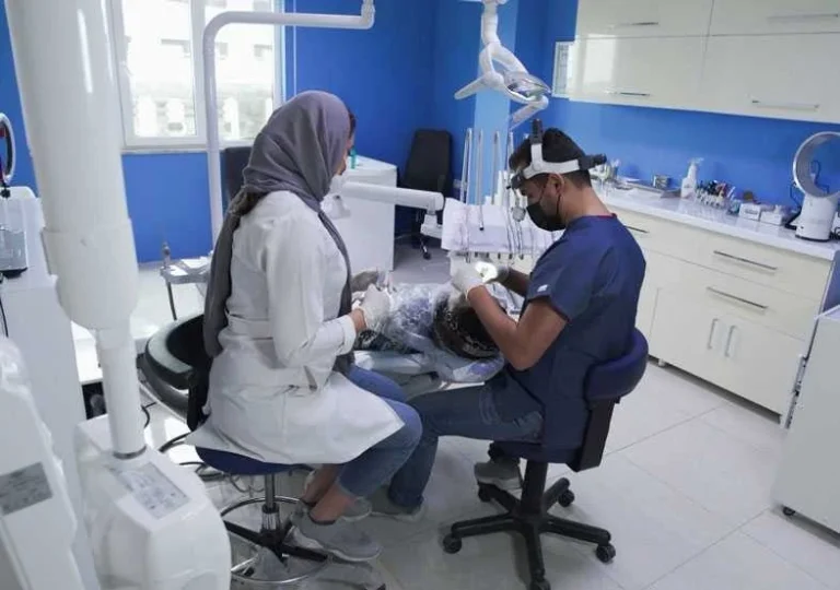 بهترین مرکزهای ایمپلنت را بهتر بشناسید