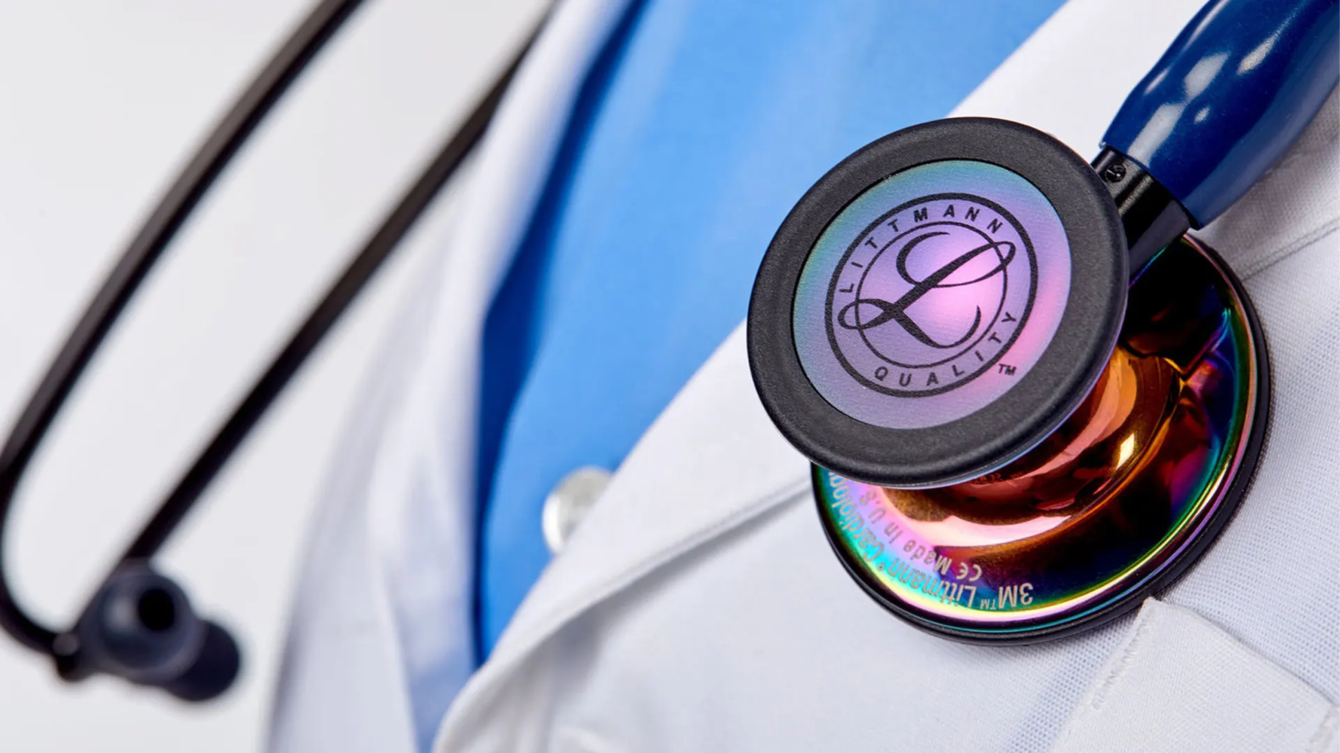 5 اشتباه رایج در خرید اینترنتی گوشی پزشکی که می‌تواند تشخیص شما را تحت‌تأثیر قرار دهد.